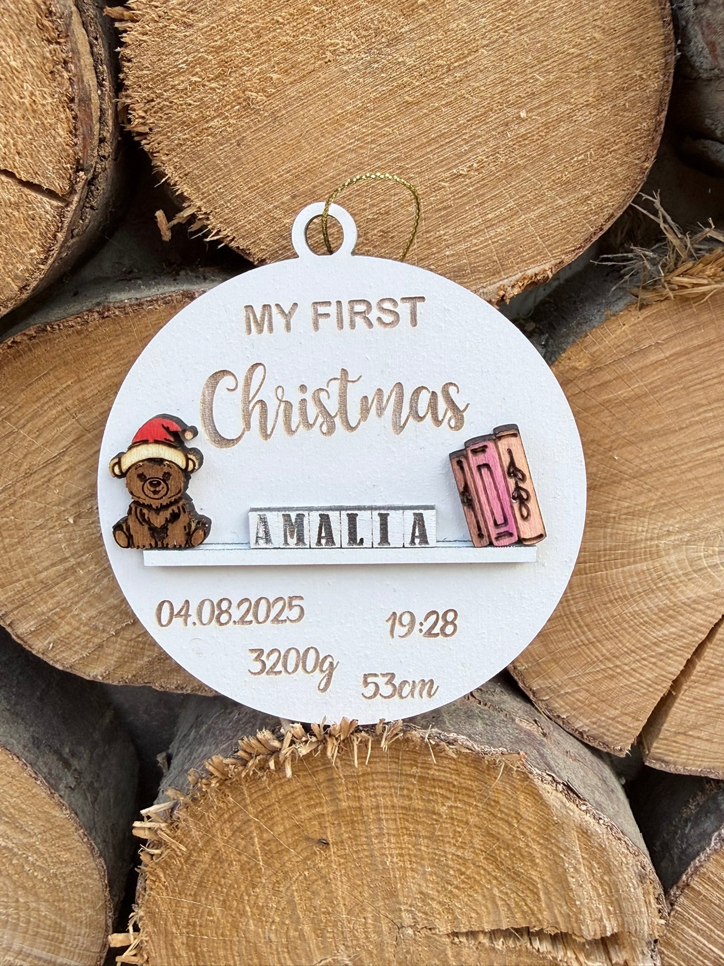 Glob "My First Christmas" cu detaliile de la naștere