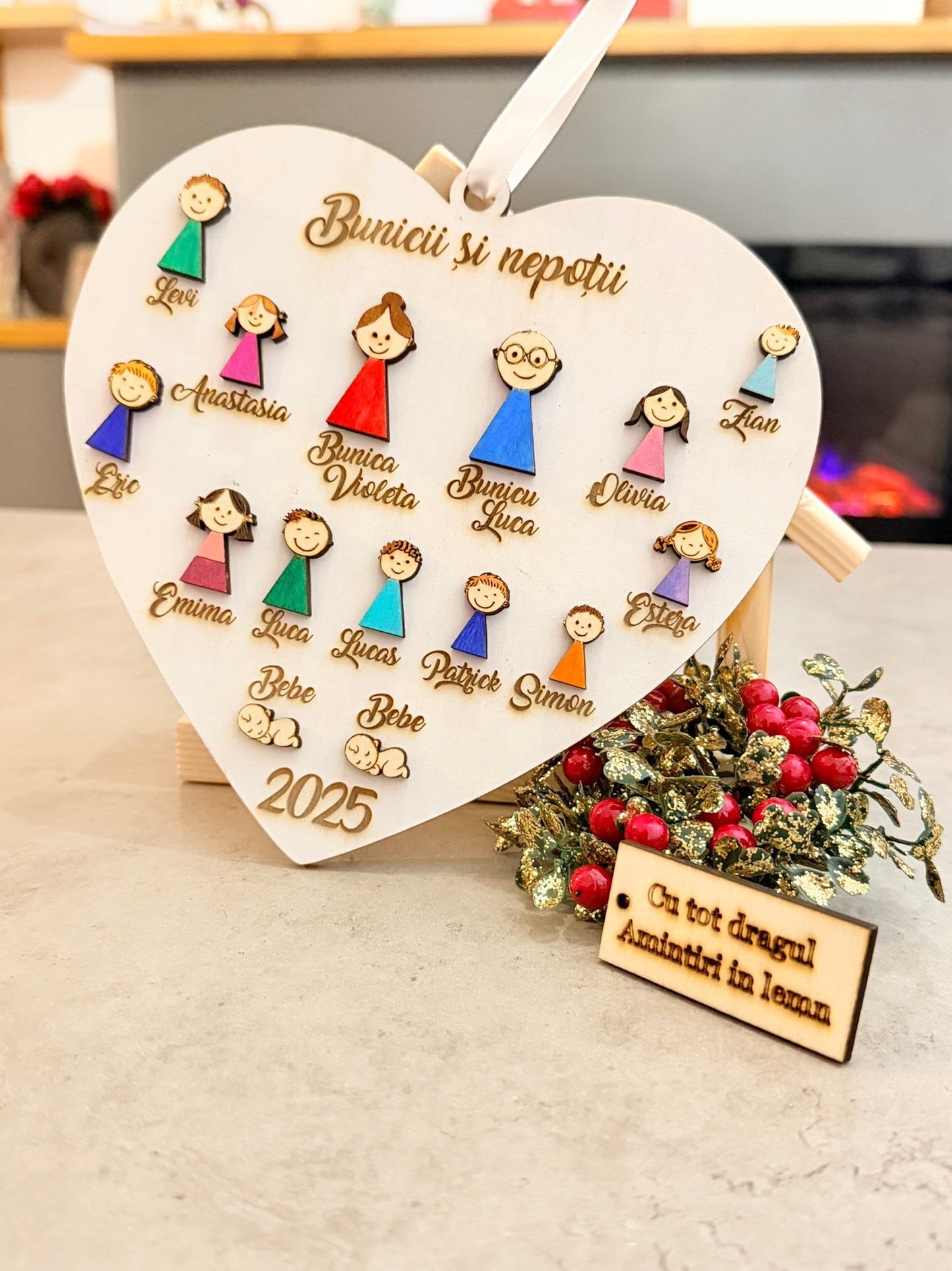 Glob „Bunicii și Nepoții” – Legătura care Rămâne în Suflet