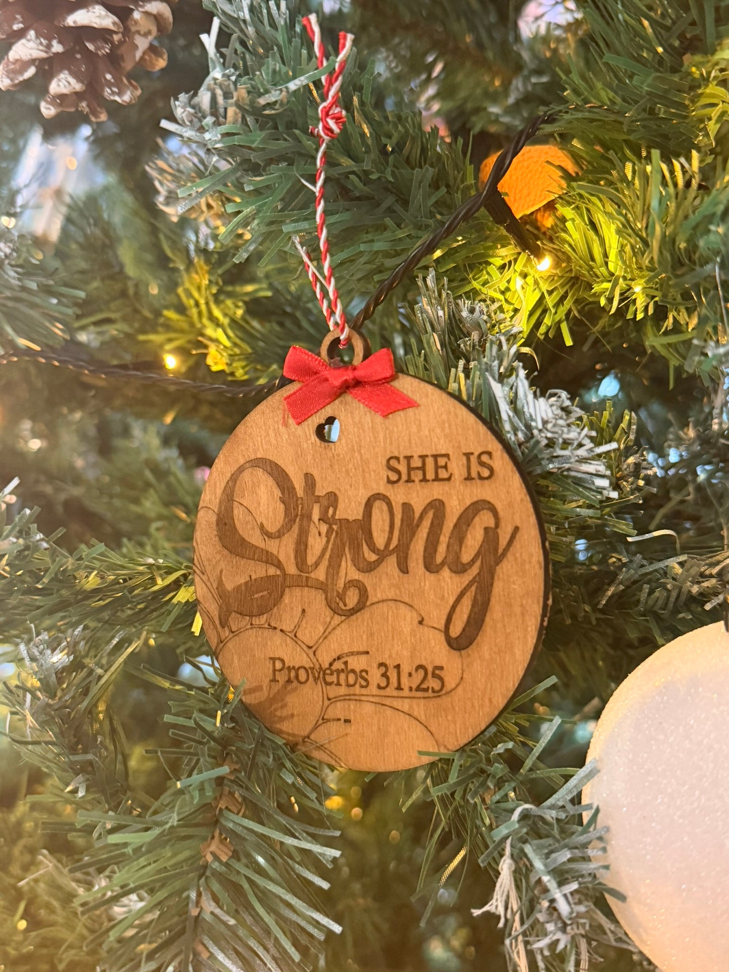 Glob – She Is Strong